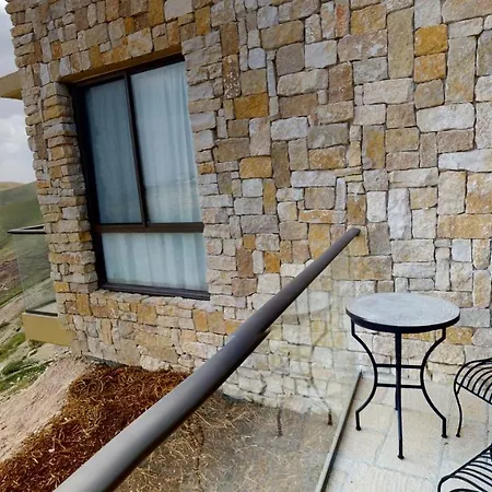 Genesis Land Desert Hospitality Kfar Adumim Exterior foto