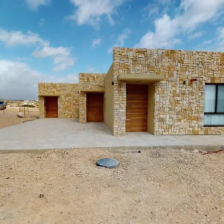 Genesis Land Desert Hospitality Kfar Adumim Exterior foto