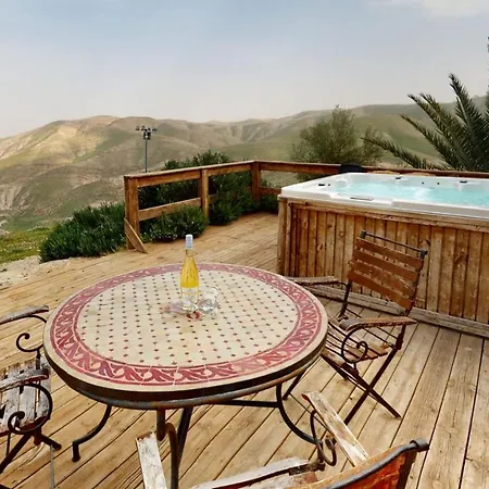 Genesis Land Desert Hospitality Kfar Adumim Exterior foto
