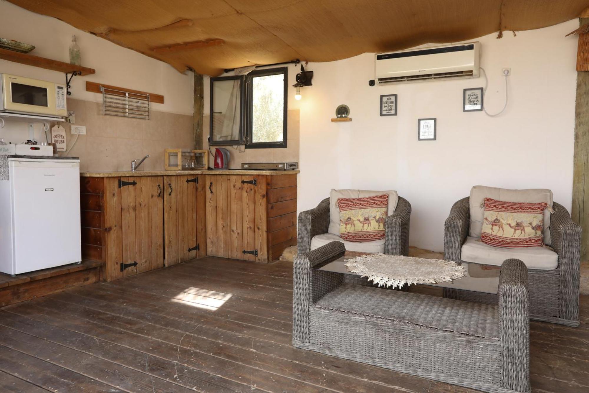 Genesis Land Desert Hospitality * Kfar Adumim