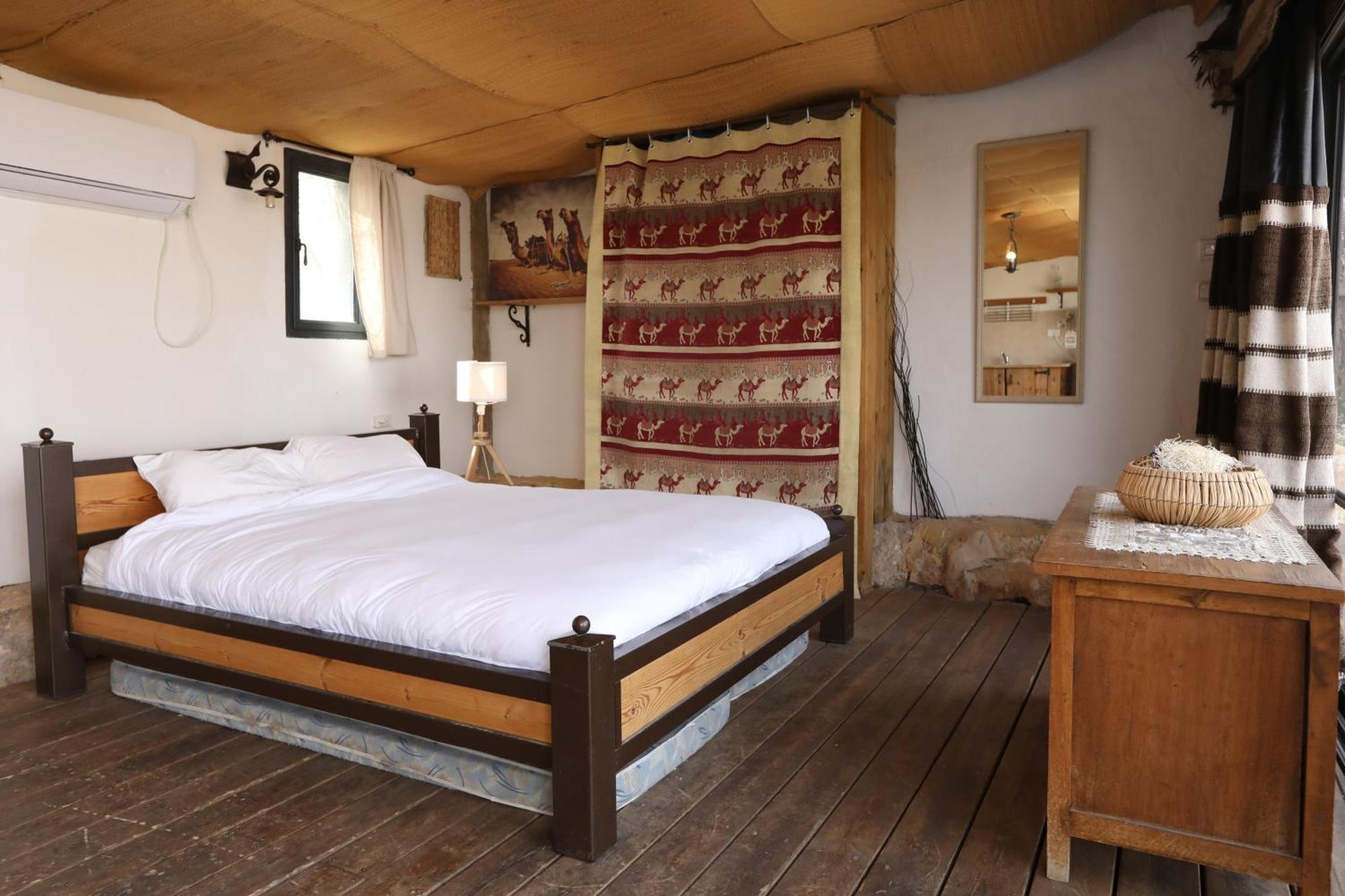 Genesis Land Desert Hospitality Lodge